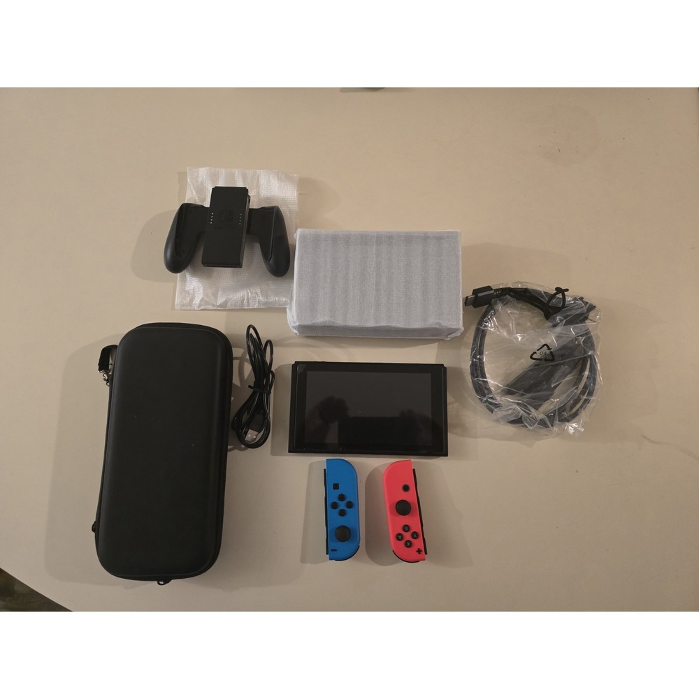 Nintendo Switch Console HAC-001 w/ Joy Con + Dock